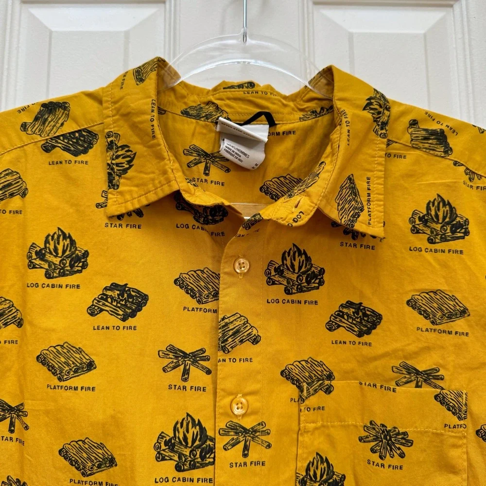 The North Face Short Sleeve Baytrail Shirt in Arrowwood Yellow Campfire Hipster